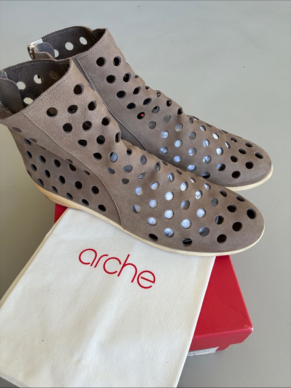Arche Taupe Suede Perforated DATO Ankle Booties